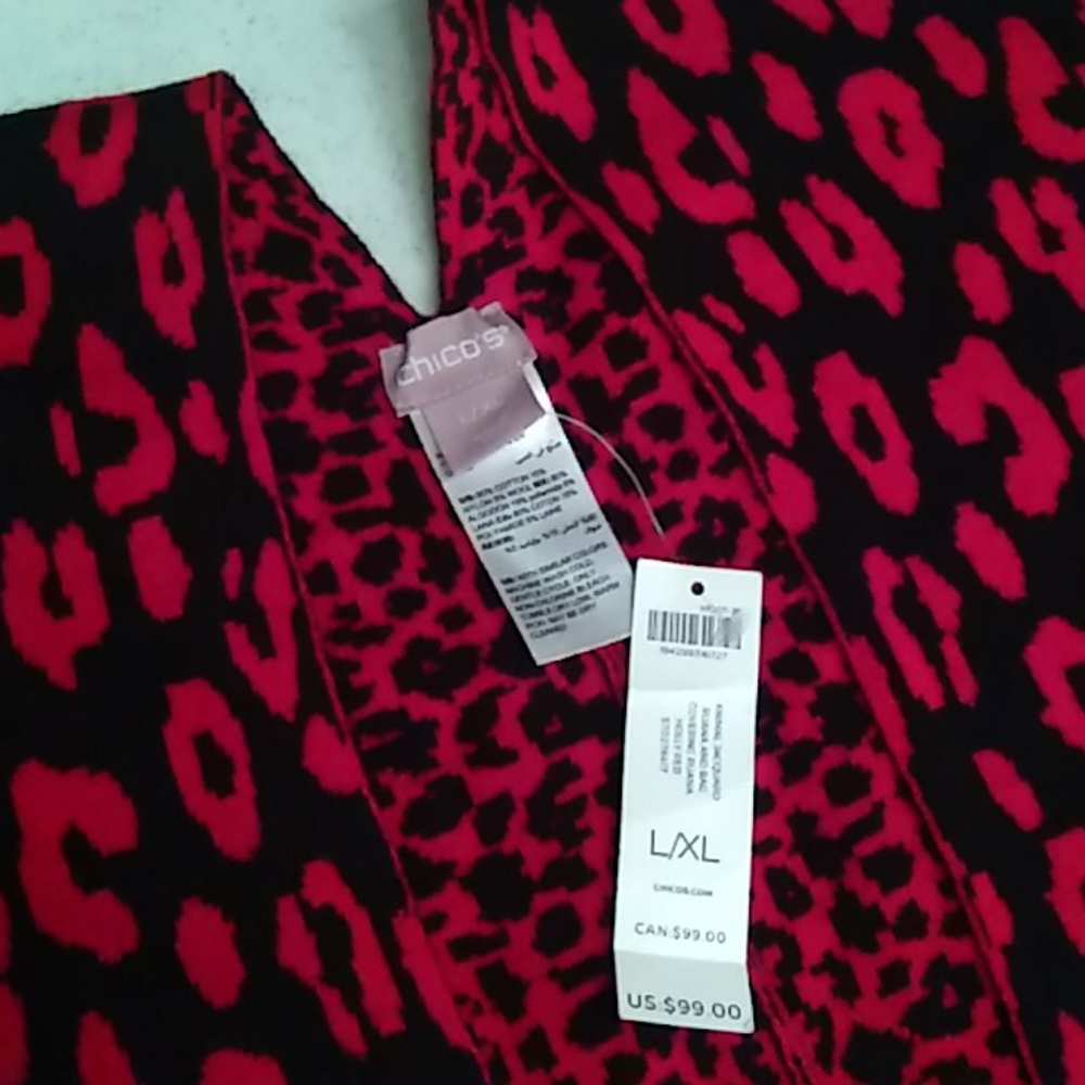 CHICHO'S Animal Jacquard Ruana - Picture 5 of 8